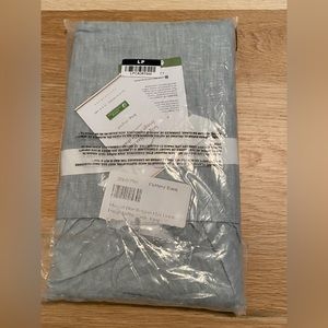 NWT 1 Pottery Barn Belgian Flax Linen Fringe Ruffle King sham, mineral blue